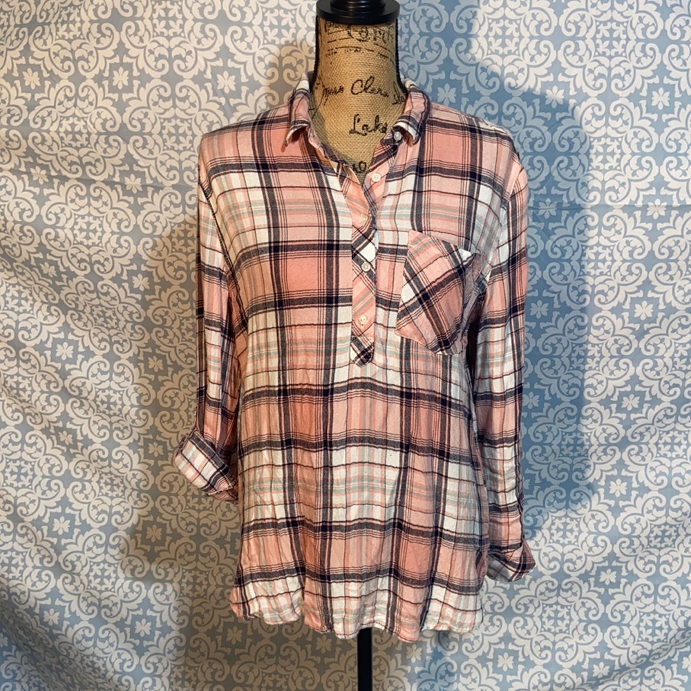 Stitch Fix id:23 pink plaid top~Medium